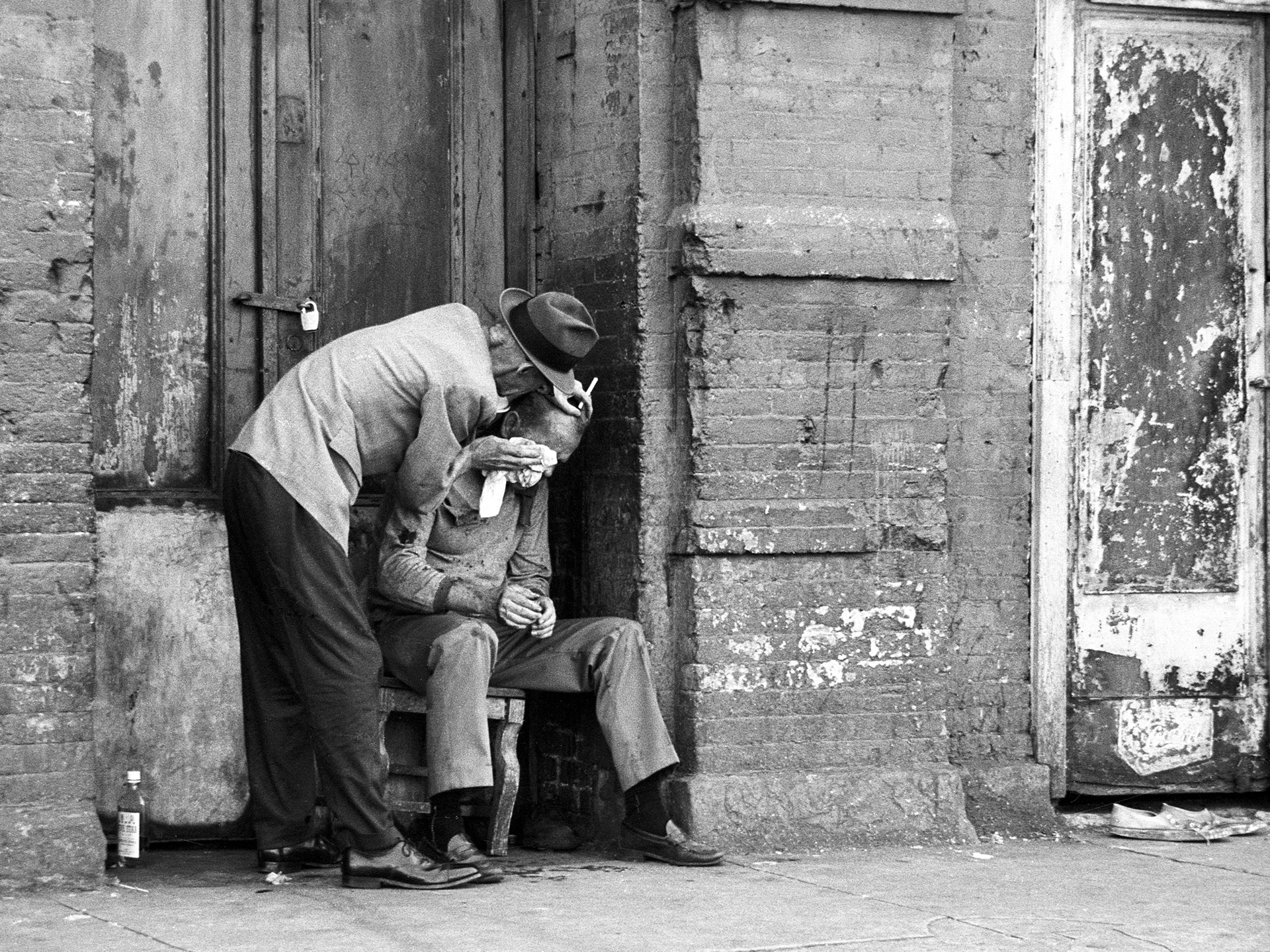 Skid Row Shutterbug